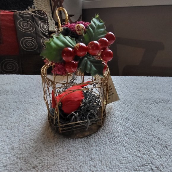 VTG WINDOWS ON NATURE CRANBERRY FEAST CARDINAL IN CAGE SUSAN A. MENZIES 1992RARE - Picture 2 of 7